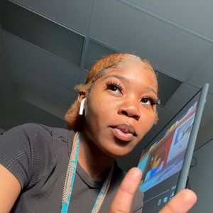 Meet your Posher, Sharoda